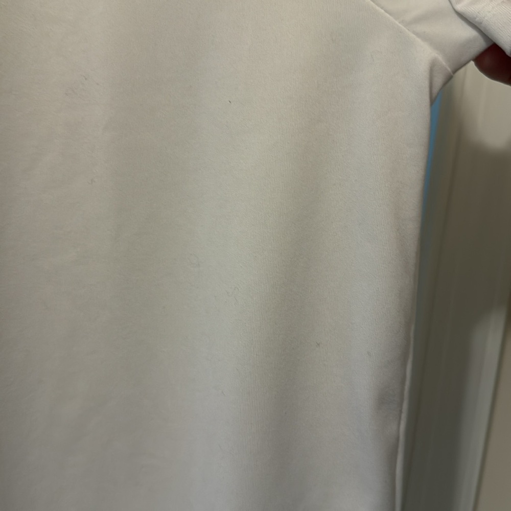 Under Armour Tee - Picture 3 of 5
